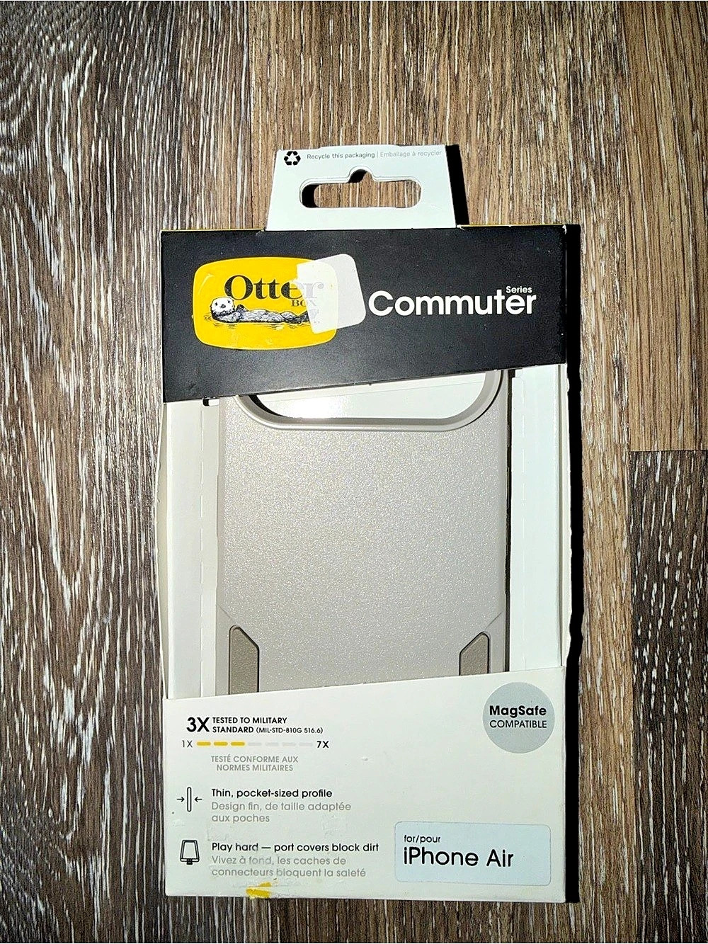 OtterBox Commuter Series case for iPhone Air Gray NWT